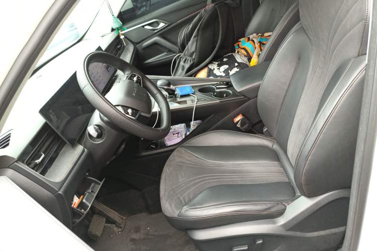 Used Roewe D5X DMH 2024 135 Tech Edition Left Front Seat