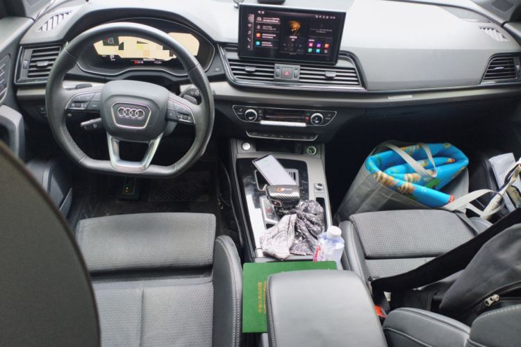 Used Audi Q5L Sportback 2021 45 TFSI Luxury Edition Center Console