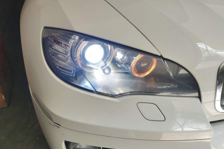 Used BMW X6 2014 xDrive35i Sport model

