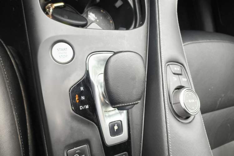 Used Infiniti QX50 2018 2.0T Two-Wheel Drive Fashion Edition