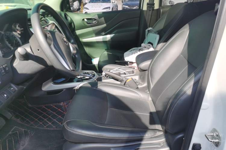 Used Nissan Terra 2020 2.5L XL Upper 4WD Automatic Four-Wheel Drive Luxury Edition
