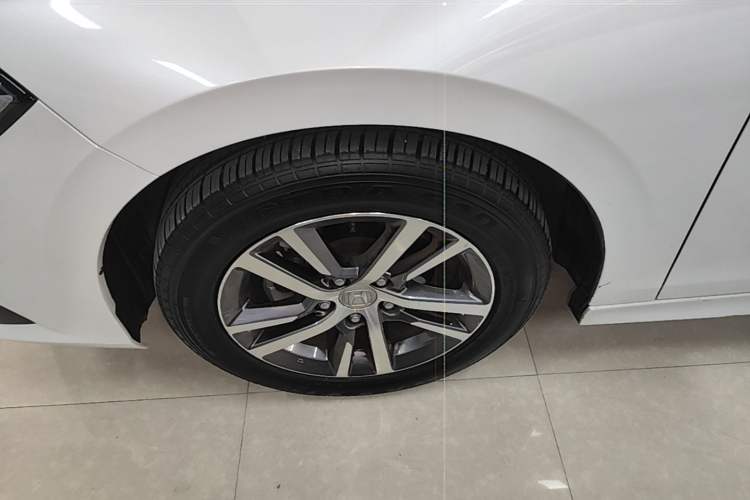 Used Honda Civic 2023 240TURBO CVT Dynamic Edition
