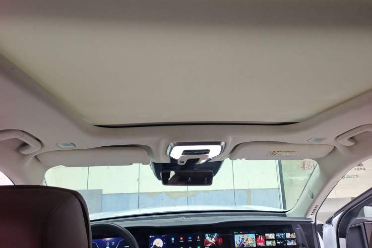 Used Hongqi E-HS9 2021 510 km Range Flagway Edition Six Seats