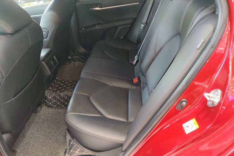 Used Toyota Camry 2018 2.0G Luxury Edition