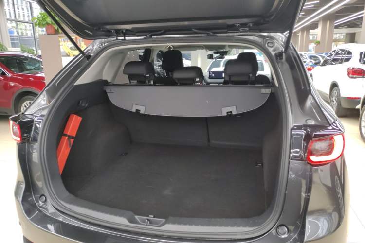 Used Mazda CX-5 2024 2.0L Automatic Two-Wheel Drive ZhiShang Pro Trunk