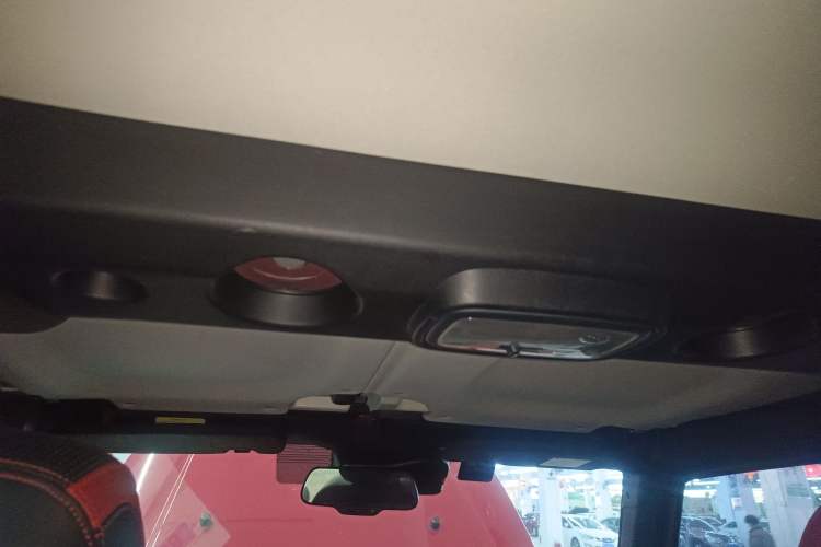 Used BAIC Off-Road BJ40 2018 2.3T Automatic Four-Wheel Drive Ring of the Tower Champion Edition China V Emission Standard