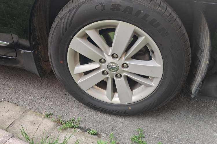 Used Nissan Teana 2011 2.5L XL Glory Edition Right Front Wheel Hub