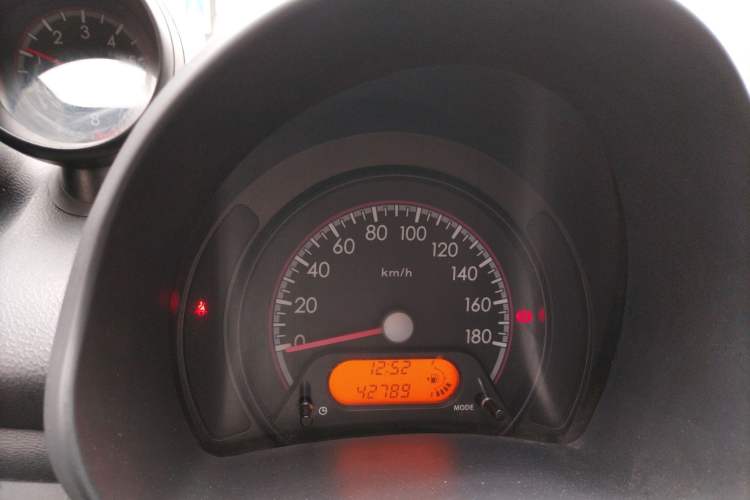 Used Suzuki Alto 2013 1.0L Manual Luxury Model