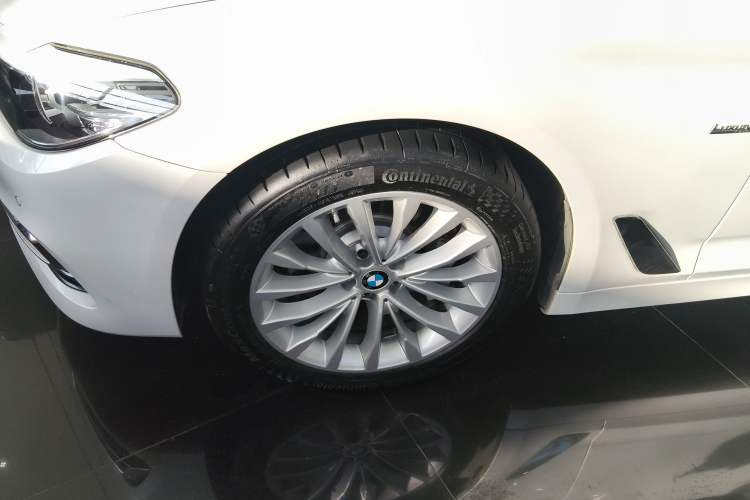 Used BMW 5 Series 2018 Revised Version 530Li Leading Edition Luxury Package
