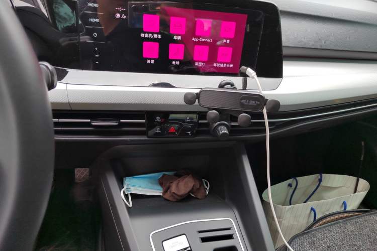 Used Volkswagen Golf 2021 280TSI DSG Pro First Edition Audio And AC Panel