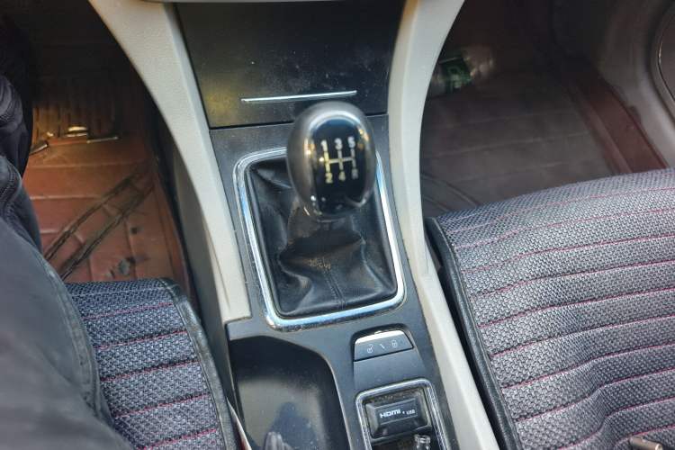 Used Geely Auto Emgrand 2014 Sedan 1.5L Manual Elite Model