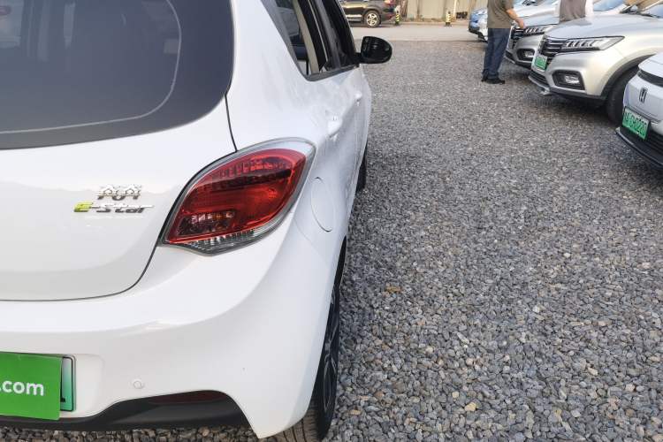 Used CHANGAN OSHAN Benni E-Star 2020 Xinyue Edition Lithium-NMC Exterior 3