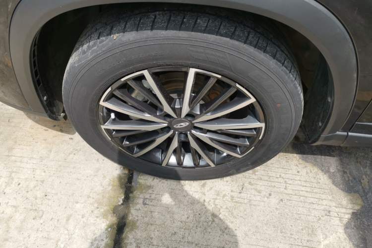 Used Chery Tiggo 8 PLUS 2021 290TGDI DCT Haoting Edition Left Front Wheel Hub