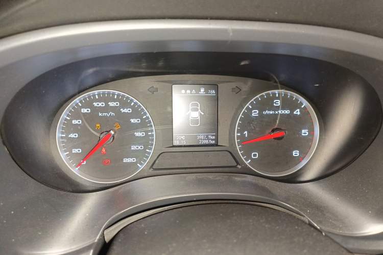 Used Foton Tunland Yutu 2020 2.0T Yutu 9 Diesel Two-Wheel Drive Luxury Long-Wheelbase 4F20TC