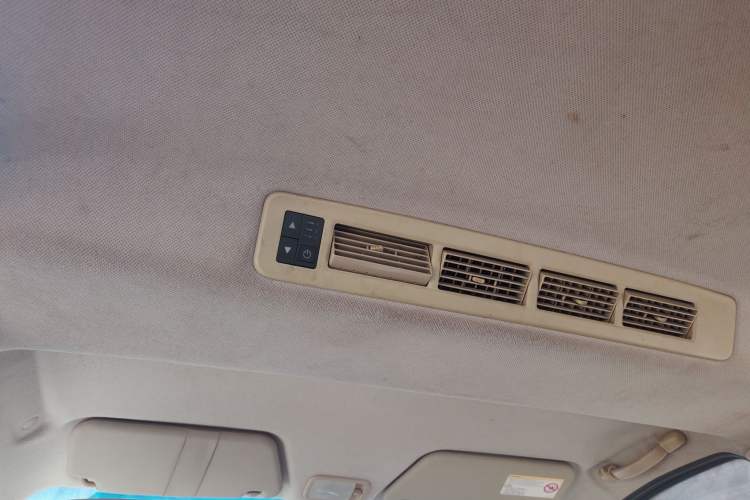 Used Wuling Hongguang 2014 1.2L S Comfort Model China IV