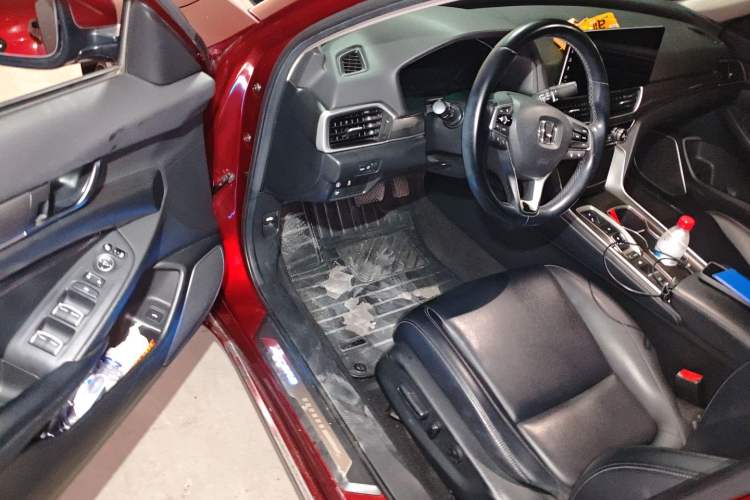 Used Honda Accord 2018 Rui Hybrid 2.0L Rui Ling Edition China VI
