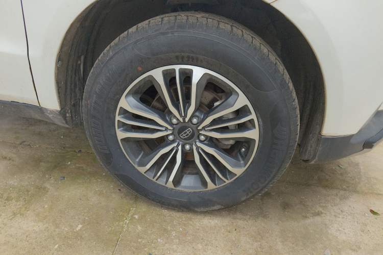 Used Geely Auto Vision X6 2016 1.3T CVT Flagship Model