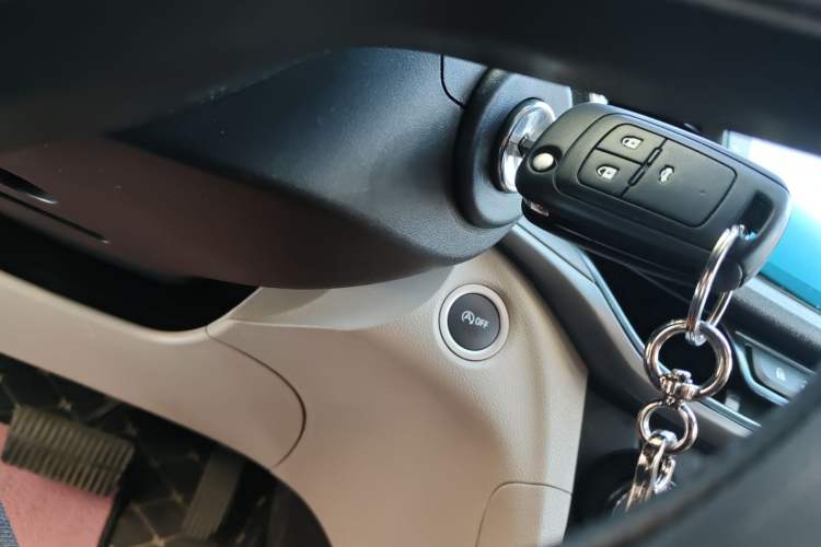 Used Buick GT 2017 15N Automatic Entry-Level Trim Vehicle Key