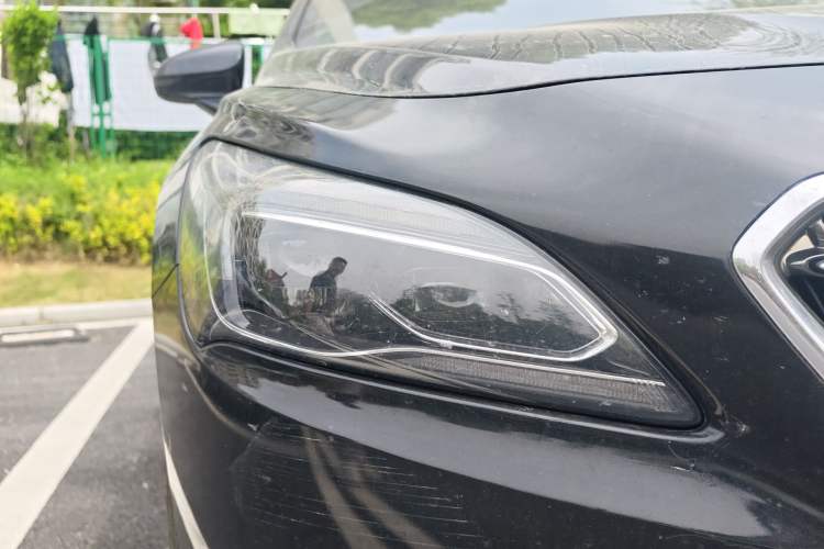 Used Buick LaCrosse 2018 28T Elite Edition