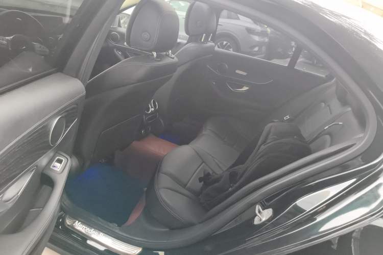 Used Mercedes-Benz C-Class 2021 C 200 L Fashion Edition Sport Version Left Rear Seat