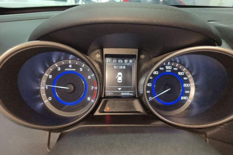 Used CHANGAN CS35 2017 1.6L Automatic Luxury Model
