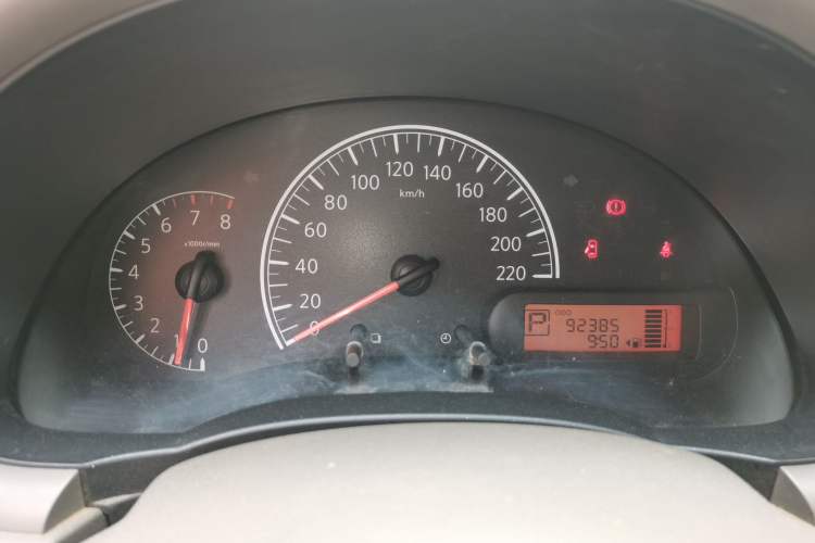 Used Nissan Sunny 2011 1.5XE CVT Comfort Edition Instrument Cluster