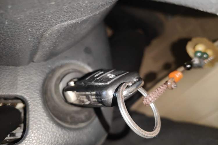 Used Volkswagen Polo 2011 1.4L Manual ZhiLe Edition
