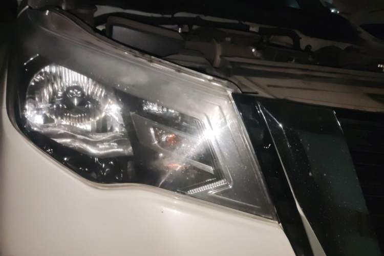 Used Nissan Terra 2018 2.5L Automatic 4x4 Luxury Edition