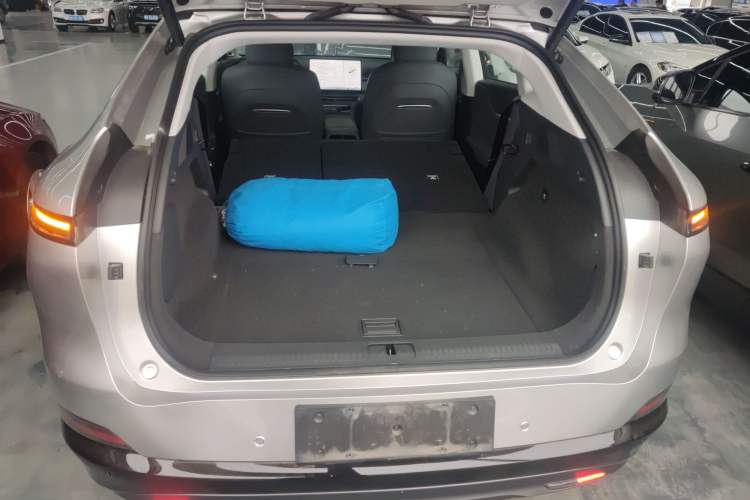 Used XPeng G6 2025 625 Long-Range Max Flagship Edition