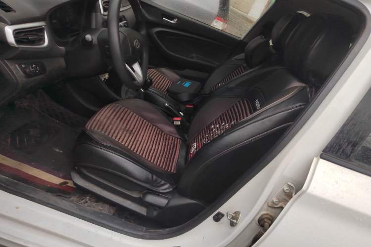 Used Hyundai Verna (older generation) 2017 1.4L Manual Refreshed Version China V Standard