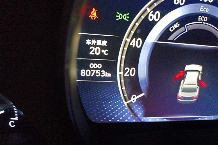 Used Lexus LS 2018 500h Excellence Edition China VI standard Odometer Close Up