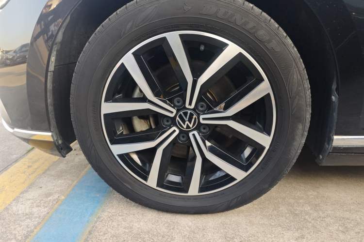 Used Volkswagen Magotan 2020 330TSI DSG Leading Model
