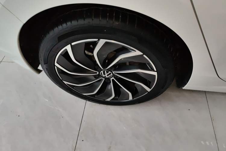 Used Volkswagen Golf 2023 Facelift 280TSI DSG Pro
