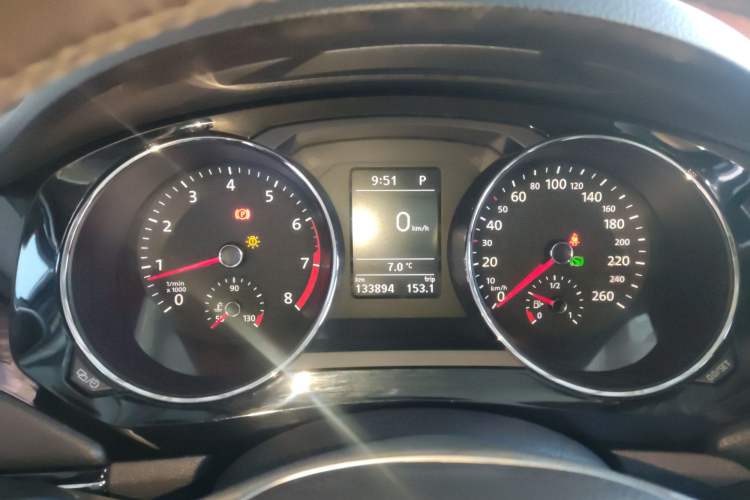 Used Volkswagen Sagitar 2015 230TSI Automatic Luxury Model