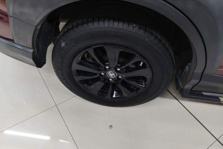 Used Toyota RAV4 2019 2.0L CVT Two-Wheel Drive Fashion X Limited Edition China VI Standard