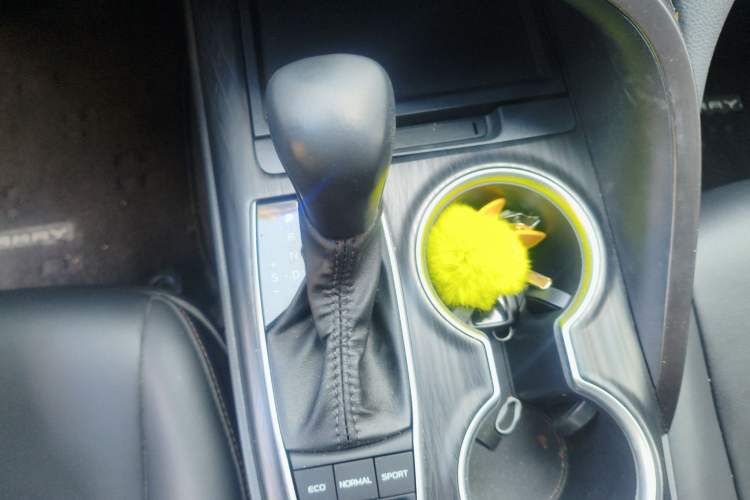 Used Toyota Camry 2023 Dual-Motor 2.5HG Luxury Edition
