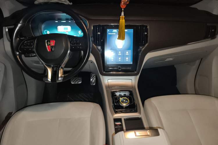 Used Roewe RX5 New Energy 2017 ERX5 EV400 Electric Internet Supreme Edition