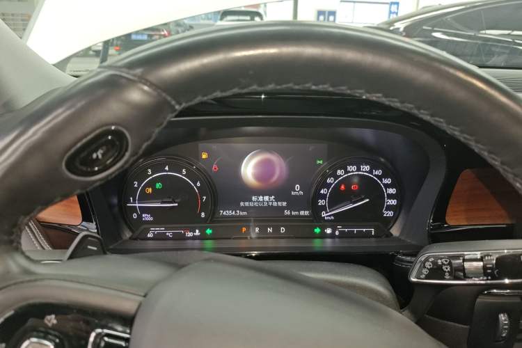 Used Lincoln Corsair 2021 2.0T Two-Wheel-Drive Luxury Edition
