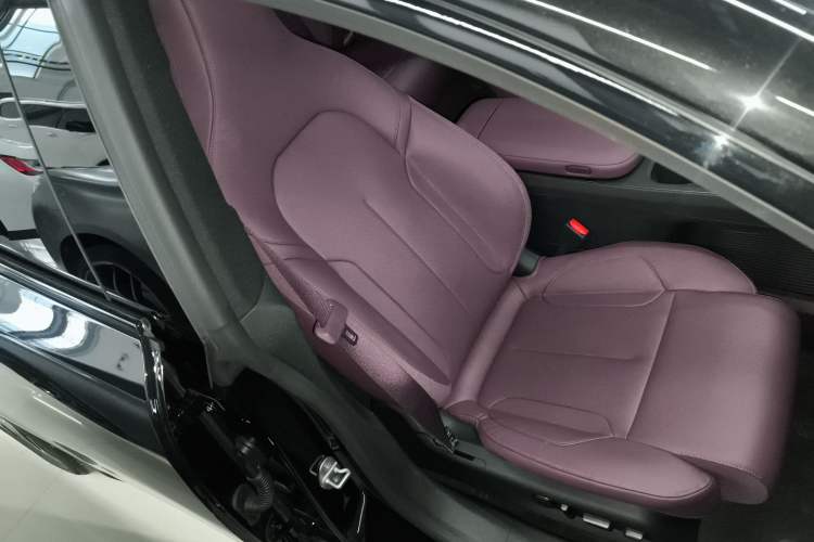 Used Nio ET5T 2024 75kWh Touring