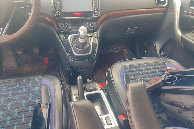 Used Haval H6 2013 Sports Edition 1.5T Manual Two-Wheel Drive Elite Model