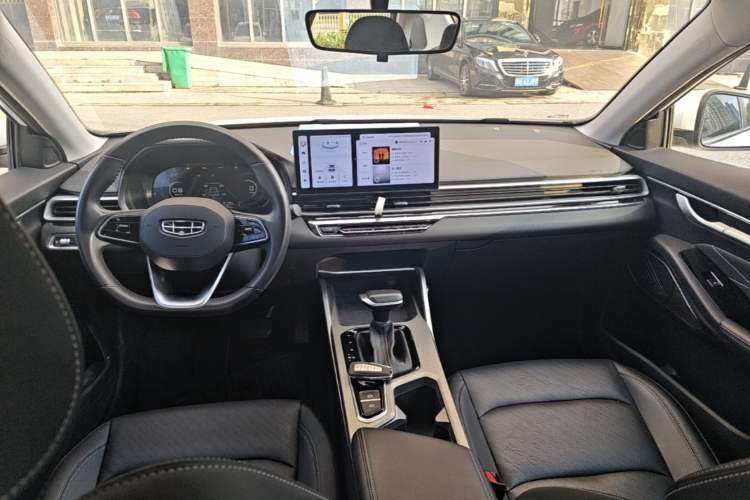 Used Geely Auto Emgrand 2023 4th Generation Champion Edition 1.5L CVT Prestige Model