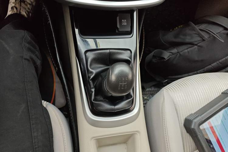 Used Nissan Tiida 2016 1.6L Manual Joyride Edition