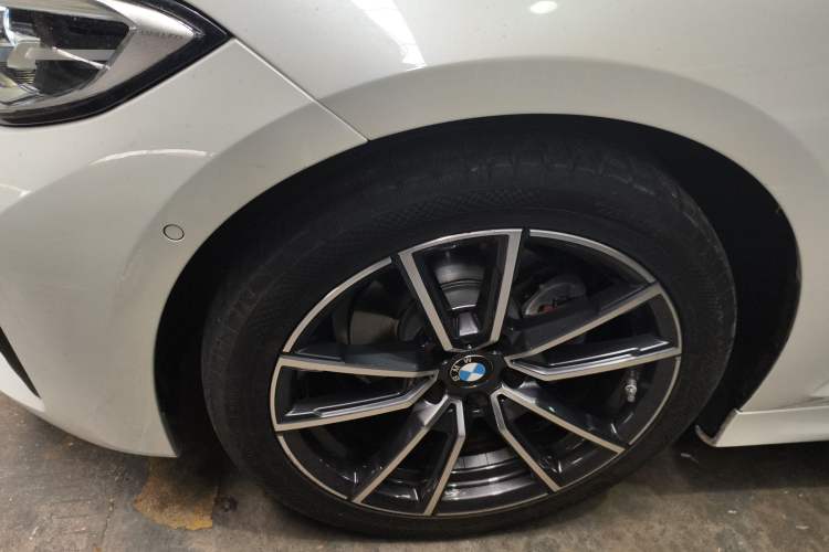 Used BMW 3 Series 2021 Restyled 325Li M Sport Package