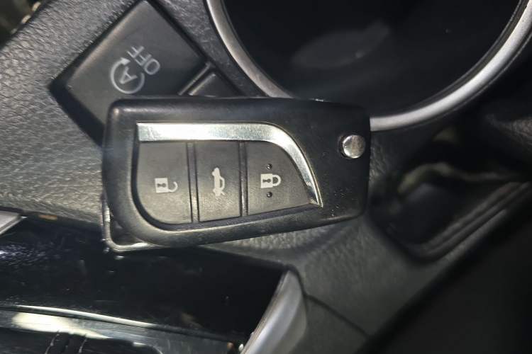 Used Toyota Levin 2018 185T CVT Prestige Version China VI Standard
