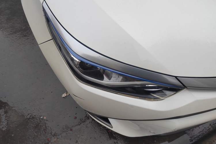 Used Toyota Levin 2017 Revised Dual-Engine 1.8H GS E-CVT Elite Sunroof Version China V Standard