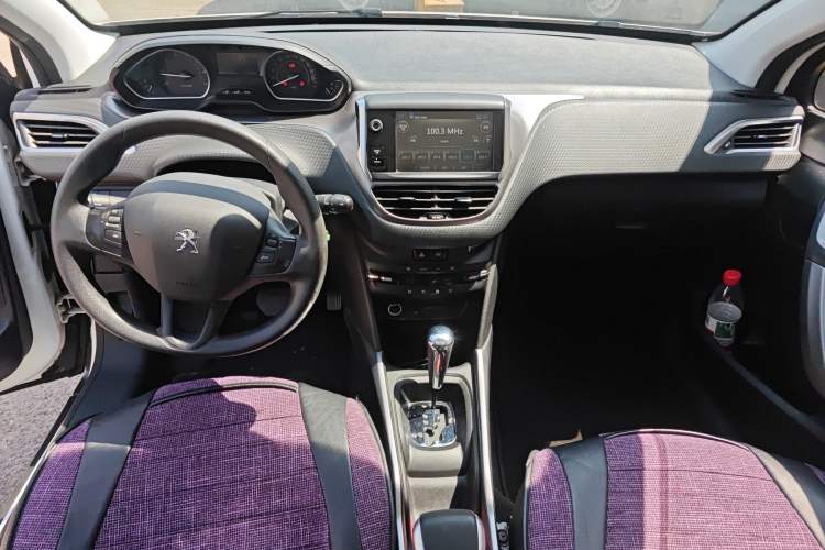 Used Peugeot 2008 2014 1.6L Automatic Fashion Edition