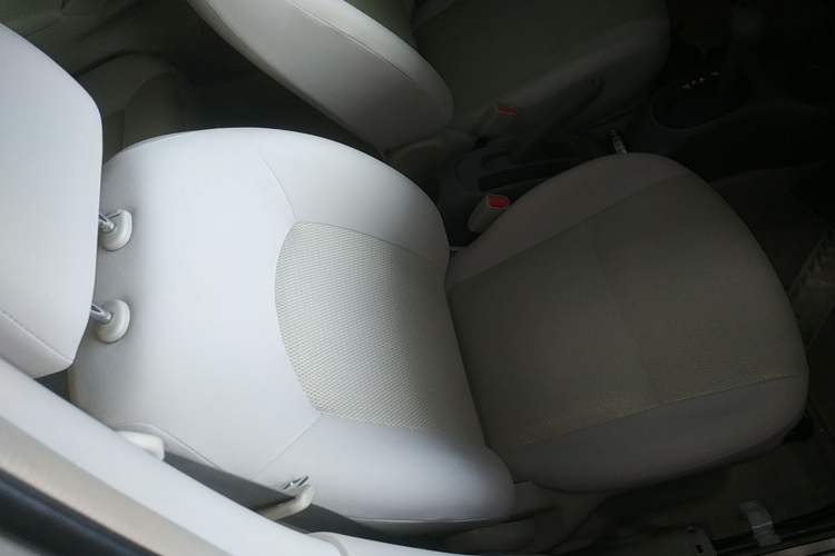 Used Nissan Sunny 2015 1.5XE CVT Master Edition Right Front Seat