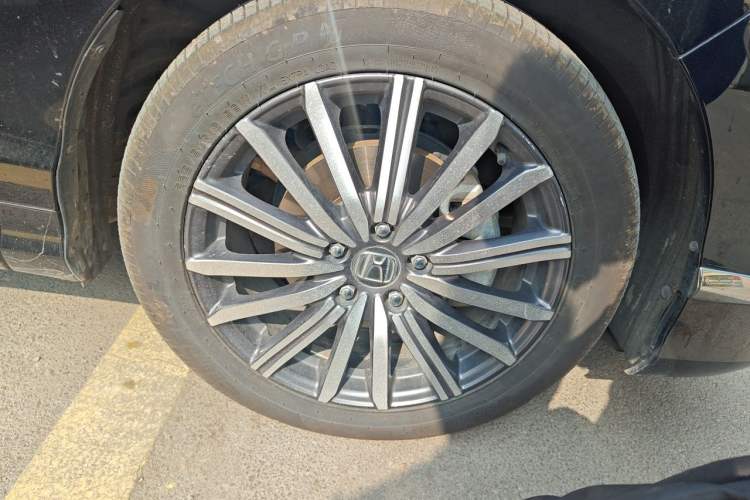 Used Honda Elysion 2022 2.0L eHEV Prestige Edition
