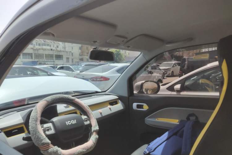 Used Chery New Energy QQ Ice Cream 2022 170km Sundae Phosphate Lithium-Ion