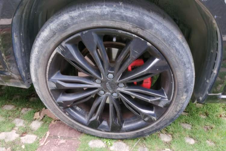 Used Geely Auto Monjaro 2019 Updated Version 350T Yuxingzhe AWD Right Front Wheel Hub